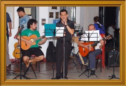 Fotolog de ismaelpepe - Foto - Cantando Con Mi Amigo Marcos Y Mi Padre Pepe: Cantando Con Mi Amigo Marcos Y Mi Padre Pepe